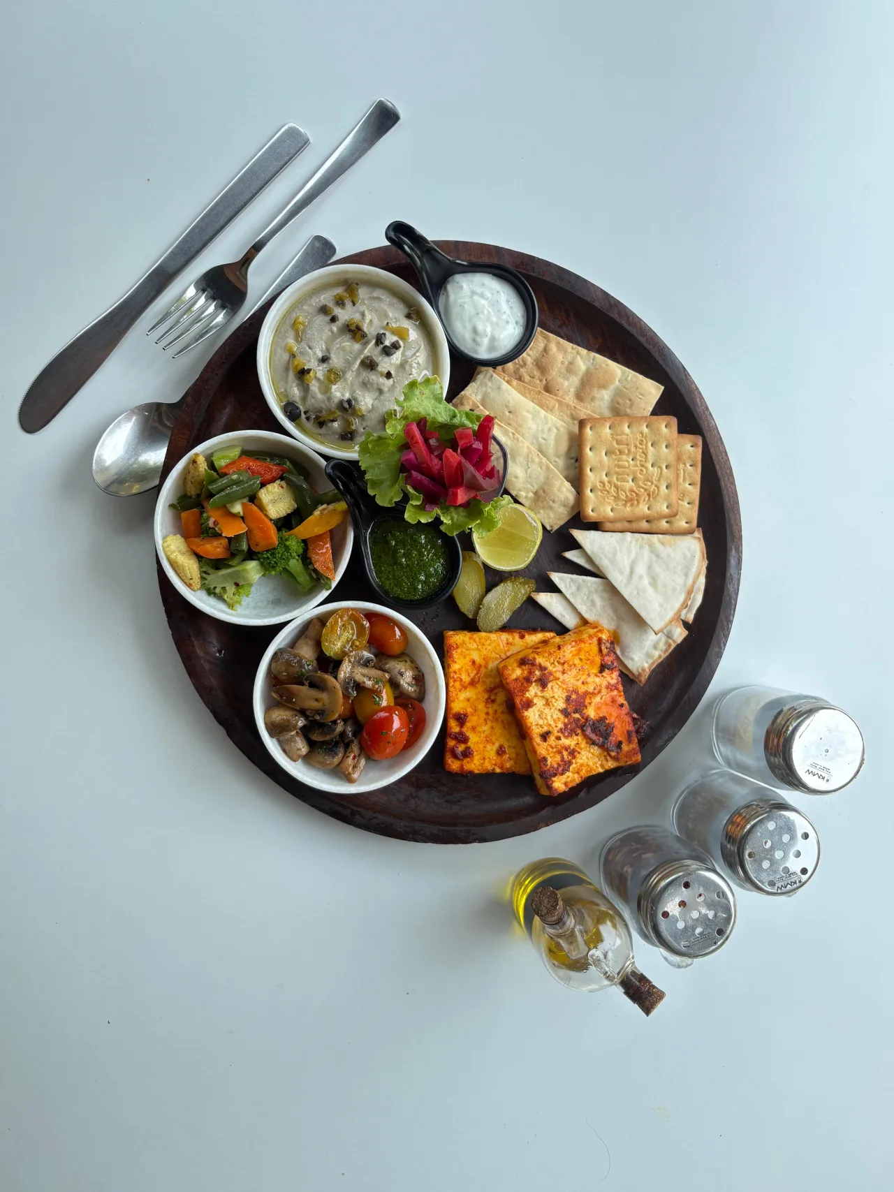 Lebanese veg platter Before